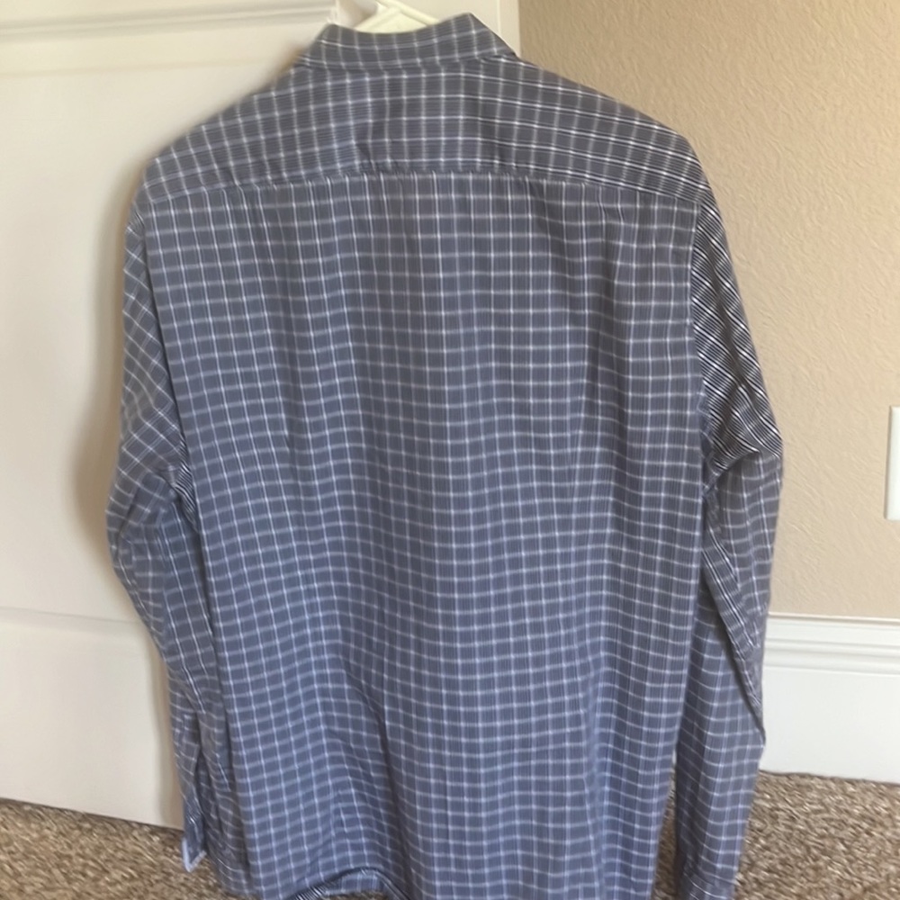 Men’s Boss button down - Picture 2 of 6